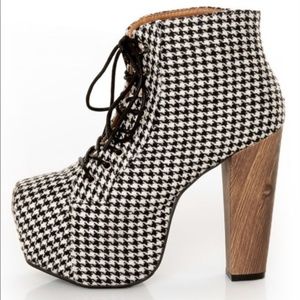 Shoe Republic LA Houndstooth Platform Boot - NWOT